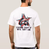 飾りひもIndのTシャツ Tシャツ (裏面)