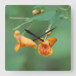 飾りオレンジ色の野花 スクエア壁時計