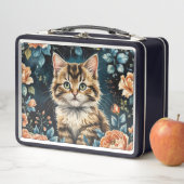 飾りクッションの子猫とヴィンテージの花 メタルランチボックス (インサイチュ)