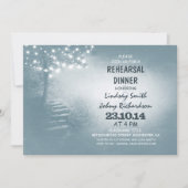 飾り灯の付いた木で、素朴なリハーサルディナーを行う 招待状 (正面)