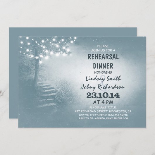 飾り灯の付いた木で、素朴なリハーサルディナーを行う 招待状 (正面/裏面)