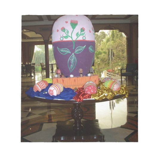 飾イースターエッグアートプリント ノートパッド (正面)