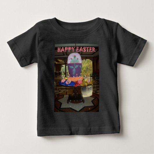 飾イースターエッグアートプリント ベビーTシャツ (正面)