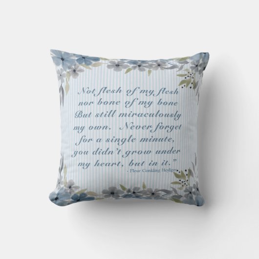 養子縁組みカードの青いフローラ クッション (正面)