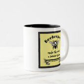 養蜂家は世界をより甘い場所のマグにする ツートーンマグカップ (正面右)