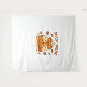 饗宴モード – かわいい秋の心地よい食べ物プレートboxy T タペストリー (正面(横))