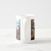 饗宴 –  ボーンチャイナマグカップ (裏面)