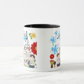 香りの花のスプラッシュ 黒と白 マグカップ (中央)