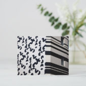 香モダン港の白黒建物 ポストカード (スタンド正面)