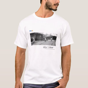 香港のTsing Ma橋の近さ Tシャツ