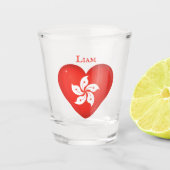 香港国旗のハート パーソナライズされた ショットグラス (正面)