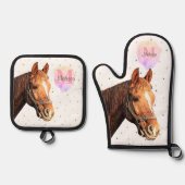 馬かわいらし獣馬馬厩舎モノグラム 鍋つかみ&鍋敷きセット (正面)