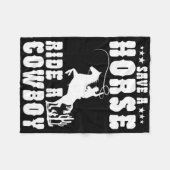 馬がカウボーイの馬に乗っおもしろいて男性に乗るのを除く フリースブランケット (正面(横))