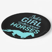 馬が大好きな女の子を馬で駆ける ペーパープレート (アングル)