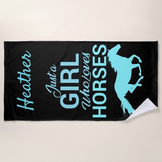 馬が大好きな女の子を駆けパーソナライズされたる ビーチタオル (正面)