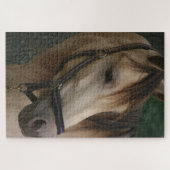 馬が屋台のドアの上から頭を覗いている ジグソーパズル (横)