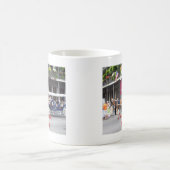 馬が引くキャリッジ コーヒーマグカップ (中央)