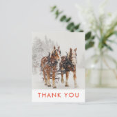 馬が引くスレッドのクリスマス シーン サンクス ポストカード (スタンド正面)