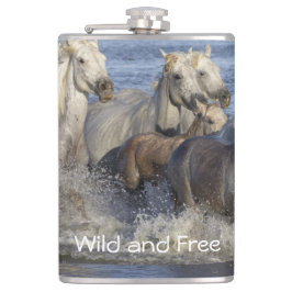 馬が水の中を駆け回る フラスク