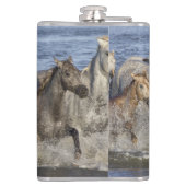 馬が水の中を駆け回る フラスク (裏面)
