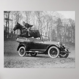 馬が車を飛び越える、1923年。ヴィンテージ写真 ポスター
