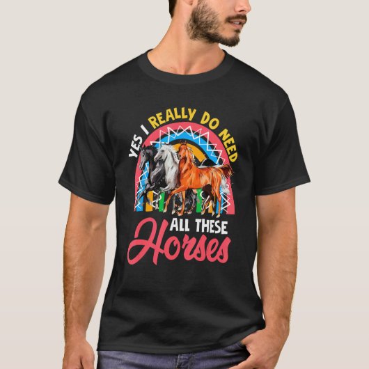 馬が3頭もいると本当によく気が散る かわいい馬 Tシャツ (正面)
