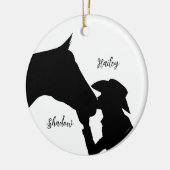 馬と女の子のキス女性のカーボーイ西クリスマス セラミックオーナメント (左)