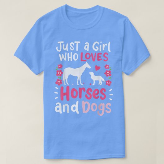 馬と犬を愛する女おもしろいの子  Tシャツ (デザイン正面)
