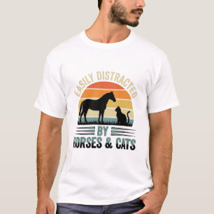 馬と猫に夢中 ビンテージ風デザイン Tシャツ