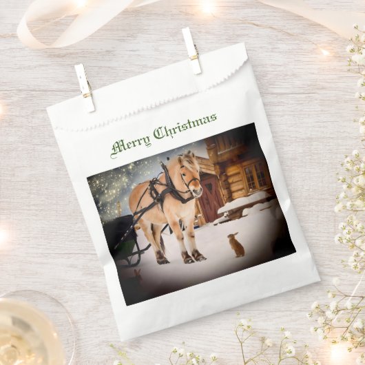 馬と農場での星空のクリスマスナイト フェイバーバッグ (クリップ留めされた状態)