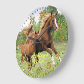 馬と馬のパーソナル化可能な壁時計 ラージ壁時計 (傾斜)