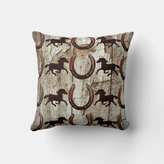 馬と馬の靴で納屋の木材カウボーイギフト クッション (裏面)