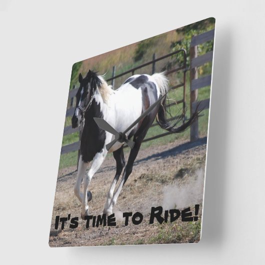 馬に乗る時間だ スクエア壁時計 (傾斜)