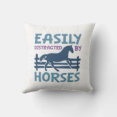 馬に容易に気を取られる クッション (裏面)