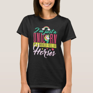 馬に満ちた世界の一角獣H Tシャツ
