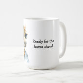 馬のおもしろいマグは馬のショーのために準備した。 コーヒーマグカップ (正面右)