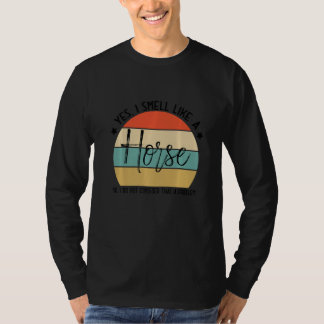 馬のようなにおいがするって? でもそれは問題じゃないわ! Tシャツ