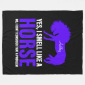 馬のような匂いがす王室のる フリースブランケット (正面(横))