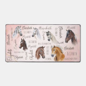 馬のテーマのギフトパーソナライズされた名 デスクマット (正面)