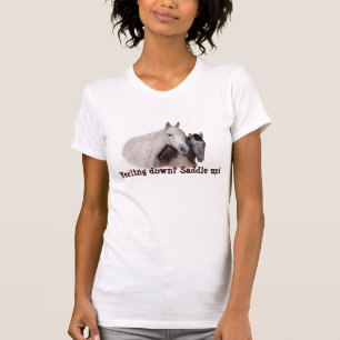 馬のムスタングサリー及びウイルソン女性ワイシャツ Tシャツ