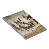 馬のランニング馬のラウンドアップ中，モンタナ ノートブック (右側)