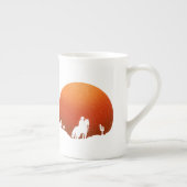 馬のワイルドウェストの夕日の風景を持つカウボーイ ボーンチャイナマグカップ (右)