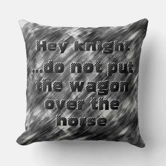 馬の上にワゴンを置かない – 白黒 クッション (正面)
