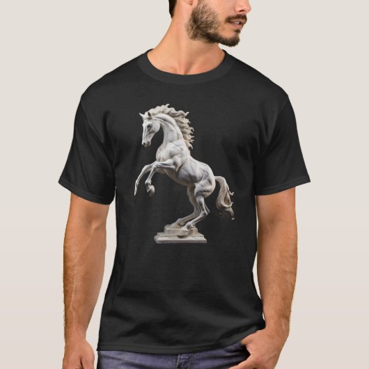 馬の像の彫刻 Tシャツ (正面)