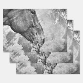 馬の国の黒素朴と白のデコパージュ ラッピングペーパーシート