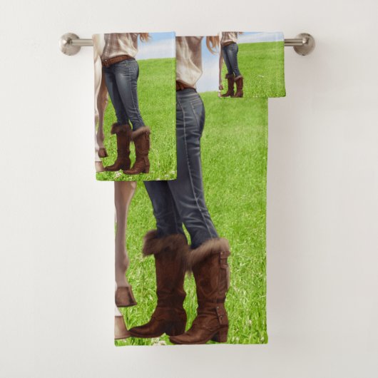 馬の女の子の乗馬の牧草地パーソナライズ バスタオルセット (インサイチュ)
