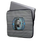 馬の手描きアート ラップトップスリーブ (正面左)