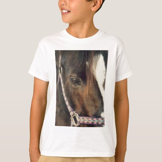馬の目線 Tシャツ (正面)