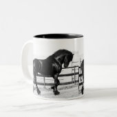馬の謙遜 ツートーンマグカップ (正面左)