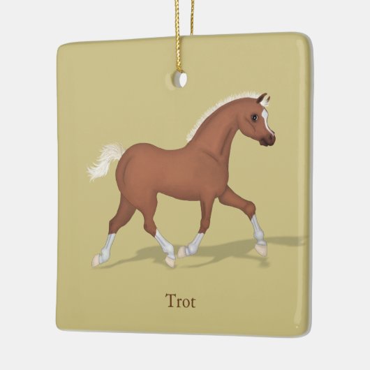 馬の馬乗りのトロッティングソレルゲイト セラミックオーナメント (左)